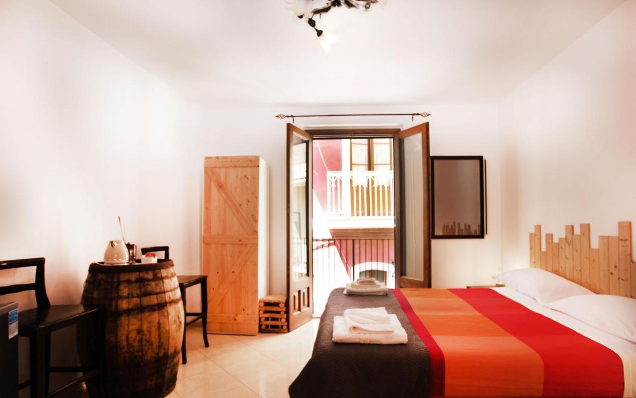 Bed and Breakfast Taormina Bed And Beercraft Экстерьер фото